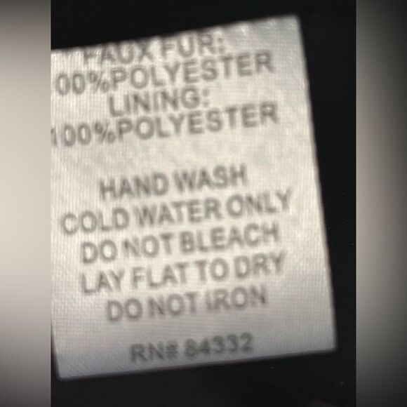 Rebecca Elliott Faux Fur Jacket with Faux Leather Trim - Size Medium - Picture 4 of 4